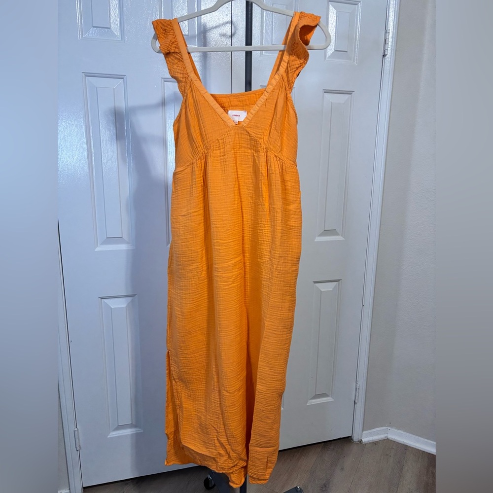 XiRENA Bright Orange Midi Dress with Ruffles on the shoulders